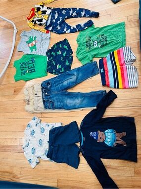 Toddler Mixed Clothes Lot 3T- Green & Navy Tops, Jeans, Shorts bundle “I”